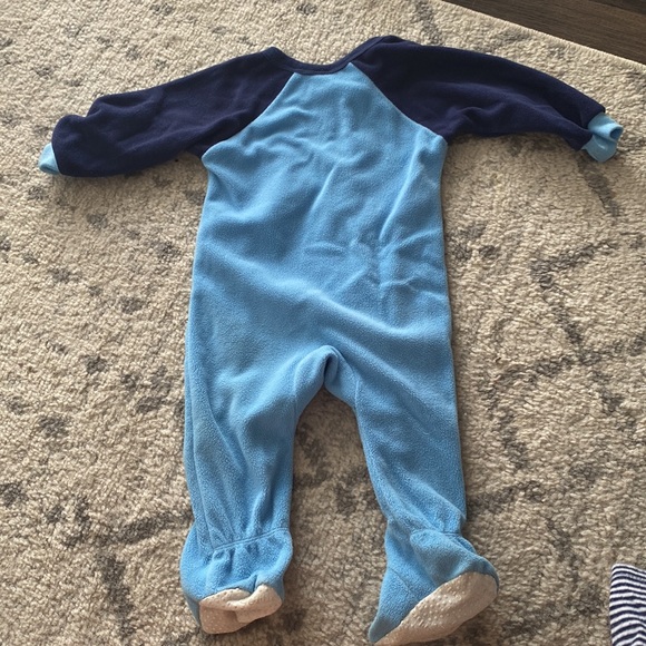 Long Sleeve Fleece Dinosaur Footed Pajamas - Picture 11 of 11